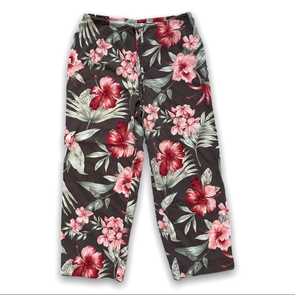 Vintage 90s Silk Hawaiian Floral Capris - Picture 6 of 11